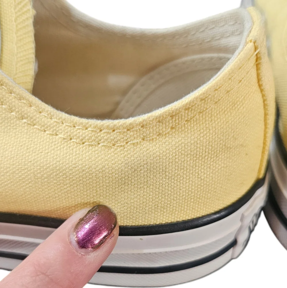 Slip-on Converse Shoes - Picture 4 of 6